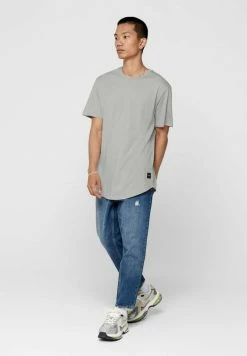 Only & Sons Herren KURZARM ONSMATT - T-Shirt Basic in Grau | Hochwertiges Basic-Shirt für jeden Anlass -Only & Sons Geschäft 8d934a1f9505429aa7d898a39df25c88