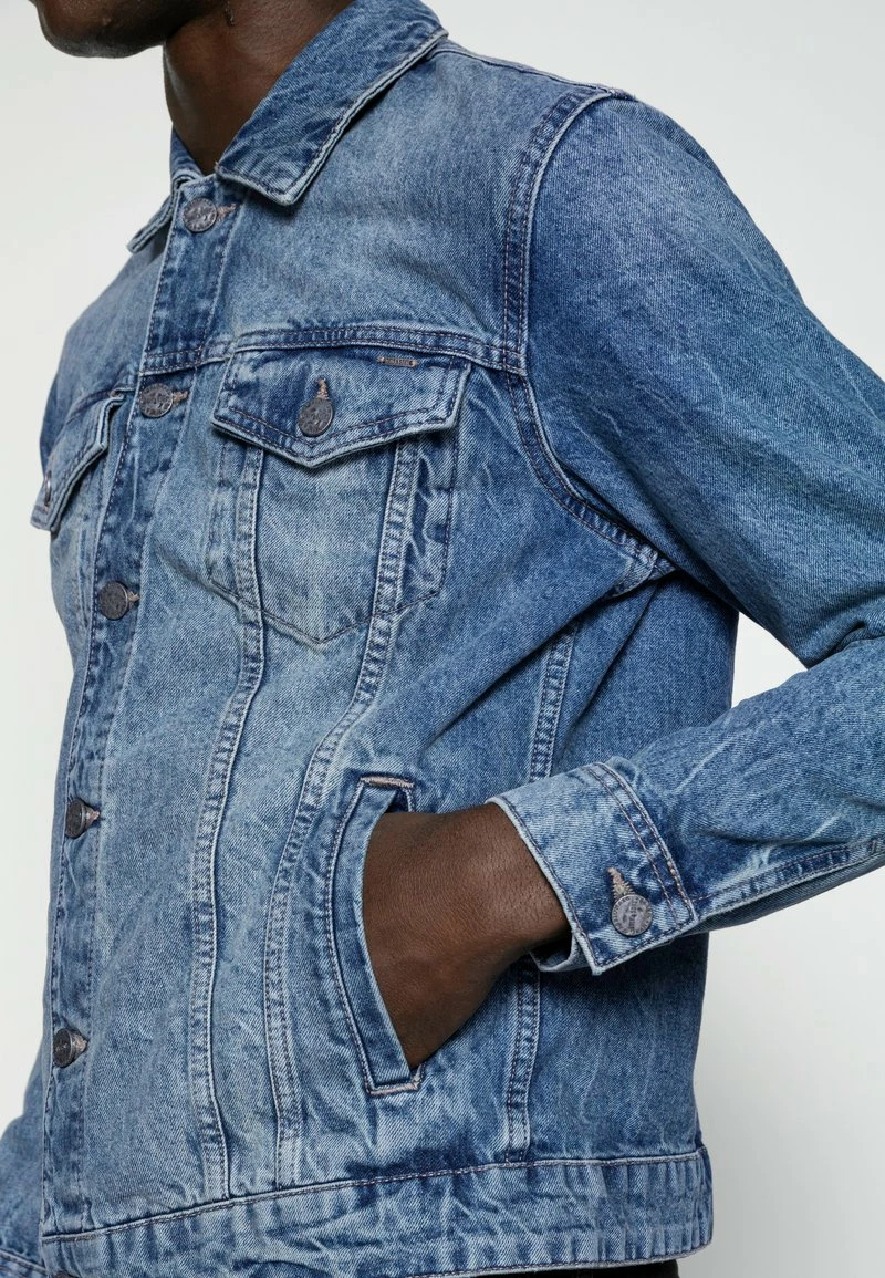Only & Sons Herren ONSCOIN TRUCKER Jeansjacke - Blue Denim | Modische Jeansjacke für Männer 5 Only & Sons Herren ONSCOIN TRUCKER Jeansjacke - Blue Denim | Modische Jeansjacke für Männer – Bild 5