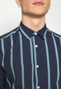Only & Sons Herren ONSTRAVIS LIFE STRIPED Hemd - Dark Navy | Freizeithemd aus Baumwolle | Modisches Streifendesign -Only & Sons Geschäft 993c9694dfbc4d3a9c8ff5635d965f7b