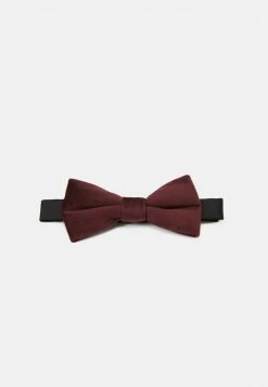 Only & Sons ONSTBOX Theo Bow Tie & Einstecktuch Set – Elegantes Herren-Set für Weinproben -Only & Sons Geschäft 9a19c713aafb4d12bdc09c158eb3b42b