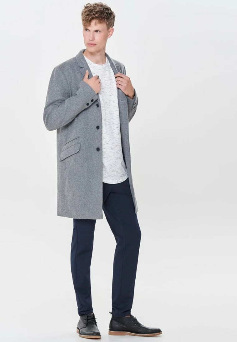Only & Sons Herren Klassischer Mantel | Medium Grey Melange | Wollmantel für Herren 2 Only & Sons Herren Klassischer Mantel | Medium Grey Melange | Wollmantel für Herren – Bild 2