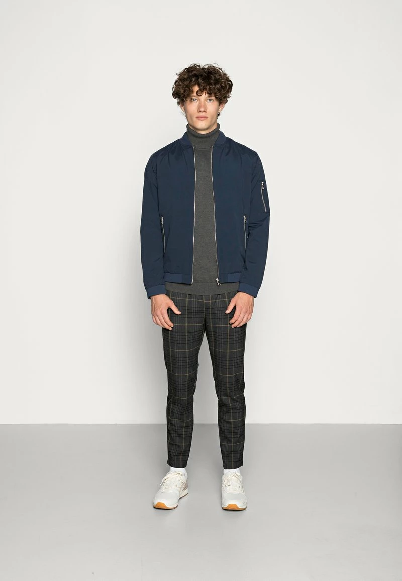 Only & Sons Herren ONSLINUS CHECK PANT - Elegante Stoffhose in Almond 2 Only & Sons Herren ONSLINUS CHECK PANT - Elegante Stoffhose in Almond – Bild 2