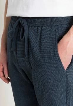 Only & Sons ONSLINUS - Chino Shorts Herren in Dunkelblau -Only & Sons Geschäft a0e2821664c3495cace445107d728750