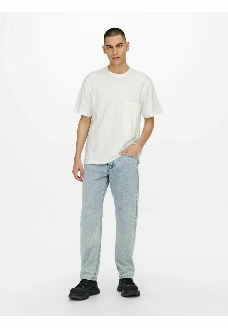 Only & Sons Herren RELAXED FIT T-Shirt Basic - Star White | Bequemes Baumwollshirt 2 Only & Sons Herren RELAXED FIT T-Shirt Basic - Star White | Bequemes Baumwollshirt – Bild 2