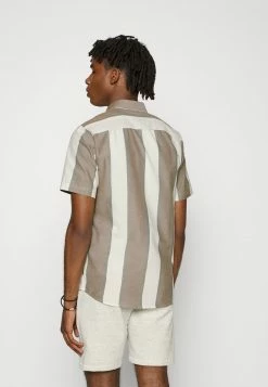 Only & Sons ONSTRAVIS BOLD - Herrenhemd in Teak - Freizeithemd mit modischem Design -Only & Sons Geschäft a30f2e37b1e04eed946ab4df2ebf4fb1