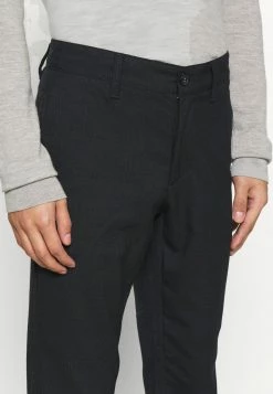 Only & Sons Herren ONSMARK PANTS CHECK - Stoffhose - Dunkelblau | Elegante Herrenhose | Moderne Business Hosen -Only & Sons Geschäft a535f035ec5c41a1b8e42ec4fb97d933