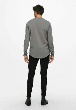 Only & Sons Herren Langarmshirt - Medium Grey Melange | Bequemes Basic-Shirt für jeden Anlass 8 Only & Sons Herren Langarmshirt - Medium Grey Melange | Bequemes Basic-Shirt für jeden Anlass -Only & Sons Geschäft a6a02d7dc9a147ad93b4e5166c4d3668