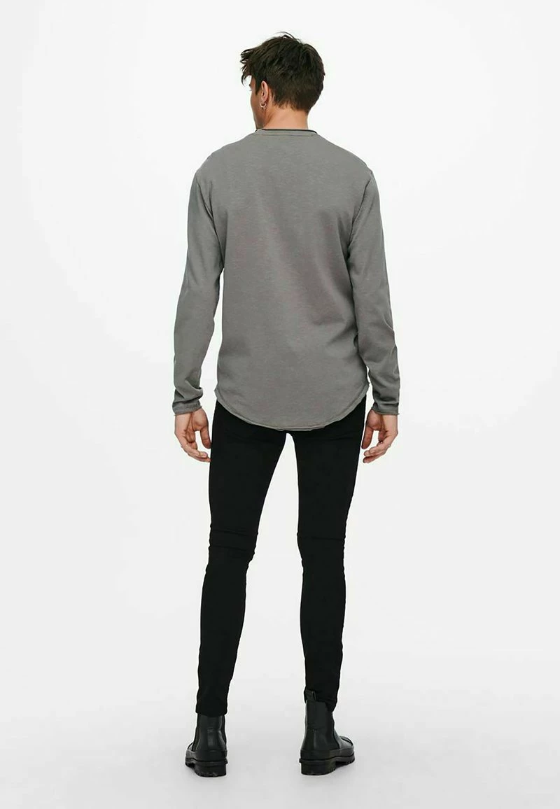Only & Sons Herren Langarmshirt - Medium Grey Melange | Bequemes Basic-Shirt für jeden Anlass 3 Only & Sons Herren Langarmshirt - Medium Grey Melange | Bequemes Basic-Shirt für jeden Anlass – Bild 3