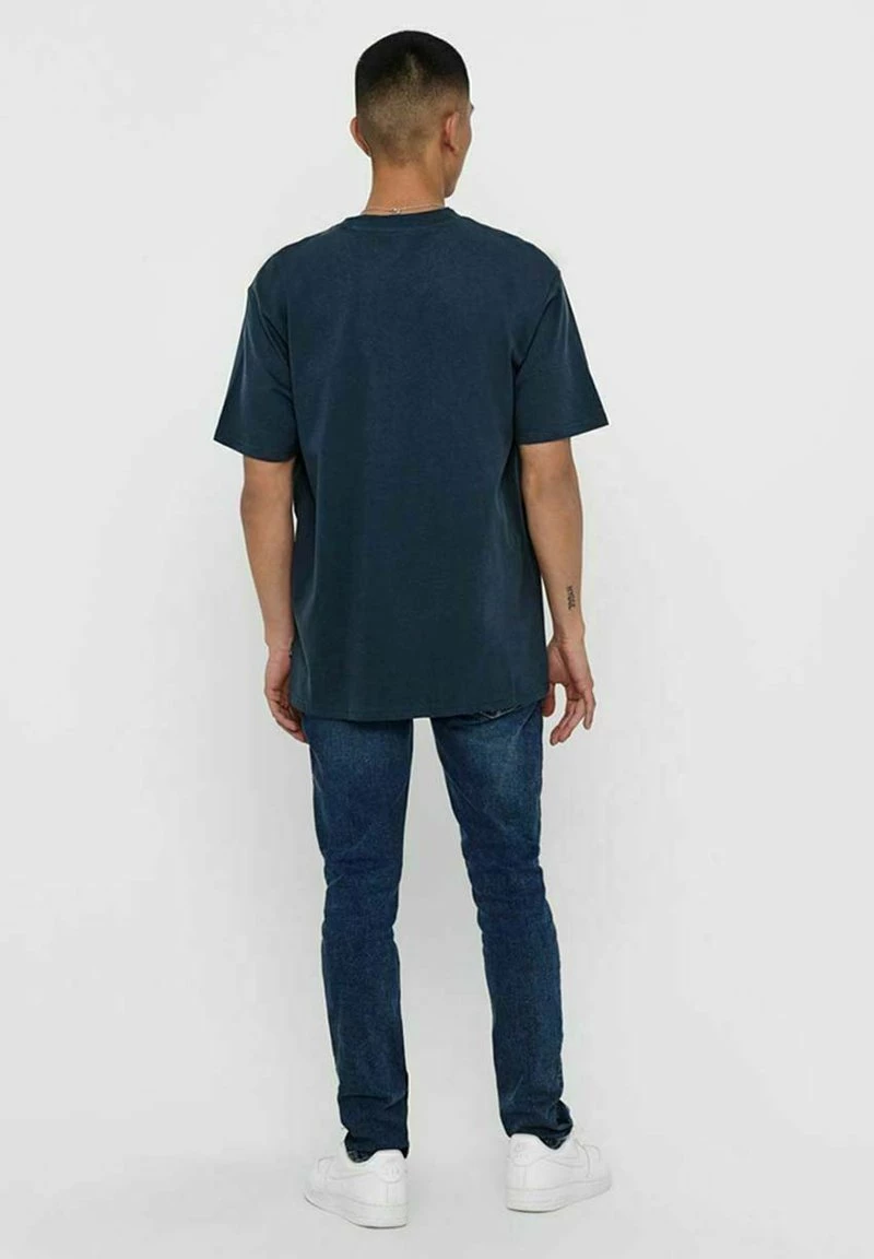 Only & Sons T-Shirt Print - Dress Blues | Herren | Bekleidung/T-Shirts & Polos/T-Shirts print 3 Only & Sons T-Shirt Print - Dress Blues | Herren | Bekleidung/T-Shirts & Polos/T-Shirts print – Bild 3