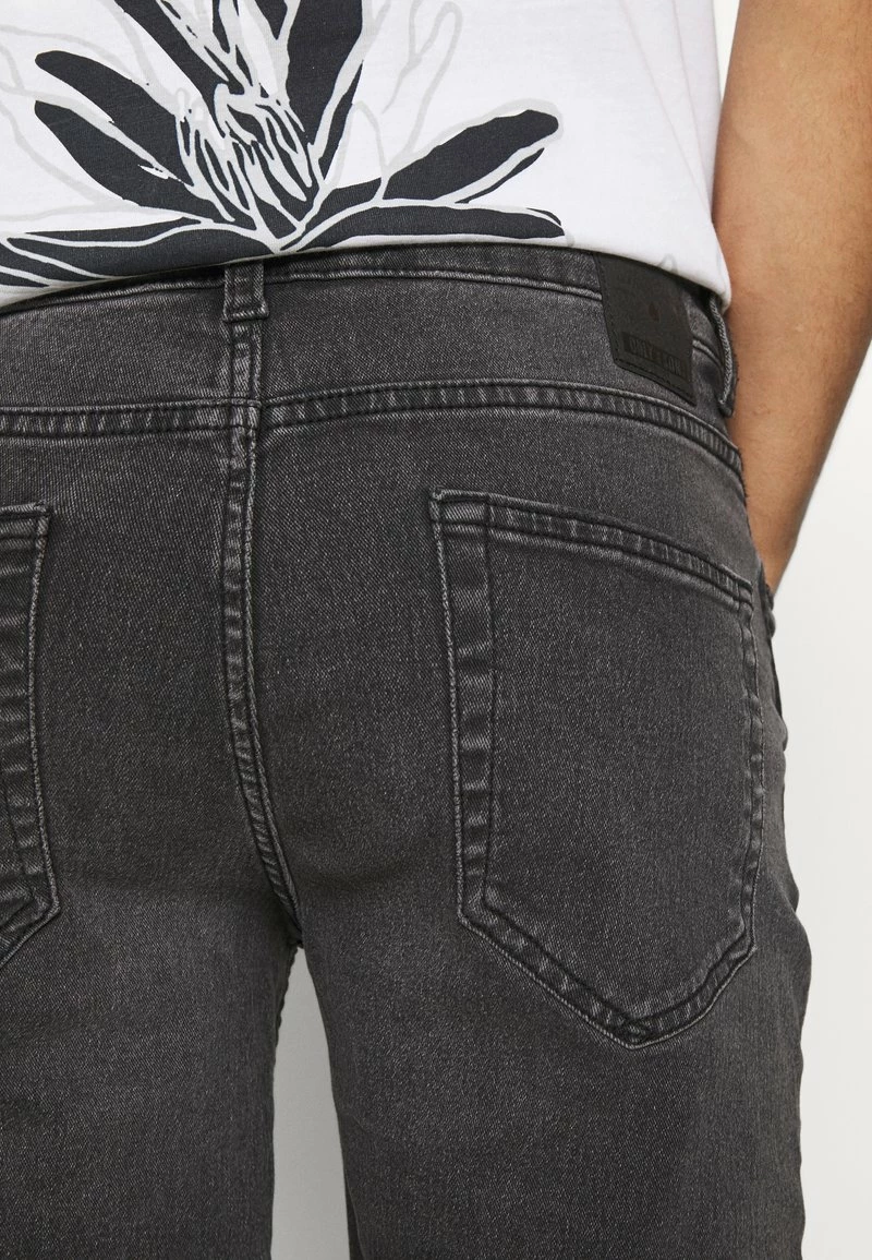 Only & Sons ONSPLY - Herren Jeans Shorts in Grau Denim | Bequem und stilvoll 7 Only & Sons ONSPLY - Herren Jeans Shorts in Grau Denim | Bequem und stilvoll – Bild 7