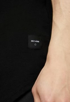 Only & Sons Herren ONSMATT LONGY TEE 3 PACK - Basic T-Shirt Schwarz -Only & Sons Geschäft a9bfbf28c7ef4164a90ab7e675729f57