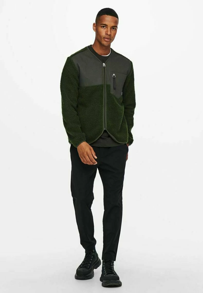 Only & Sons Herren SHERPA Fleecejacke - Olive Night - Warme und stilvolle Fleecejacke 2 Only & Sons Herren SHERPA Fleecejacke - Olive Night - Warme und stilvolle Fleecejacke – Bild 2
