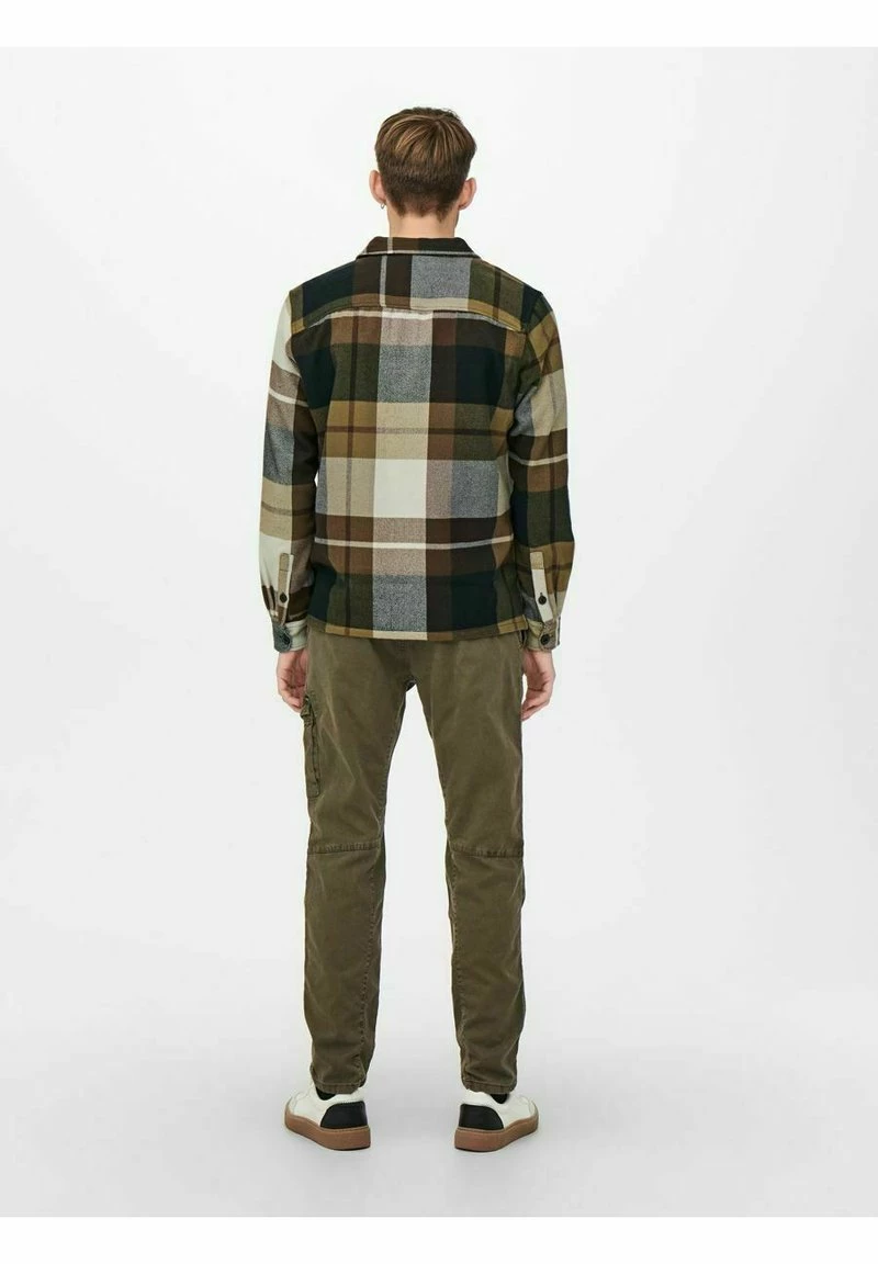 Only & Sons Hemd - Chicory Coffee | Freizeithemd für Herren 3 Only & Sons Hemd - Chicory Coffee | Freizeithemd für Herren – Bild 3