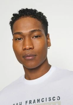 Only & Sons Herren ONSANTHONY LIFE TEE - White/San Francisco - Print T-Shirt 9 Only & Sons Herren ONSANTHONY LIFE TEE - White/San Francisco - Print T-Shirt -Only & Sons Geschäft b3cb367ce2f64b5987736f07584dd180