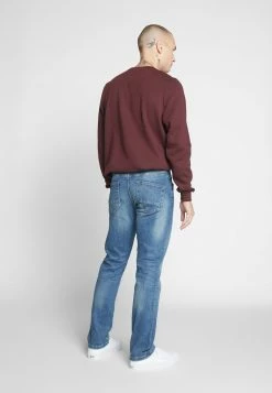 Only & Sons Herren ONSWEFT - Straight Leg Jeans in Blauem Denim 8 Only & Sons Herren ONSWEFT - Straight Leg Jeans in Blauem Denim -Only & Sons Geschäft b4ab9d95c4fc4e7bbed7c9c66e3fe402