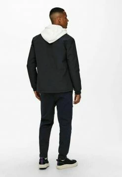 Only & Sons Herren Bomberjacke Dark Navy - Leichte Jacke für Herren 10 Only & Sons Herren Bomberjacke Dark Navy - Leichte Jacke für Herren -Only & Sons Geschäft b566568c507e43daa0b09a1d1d853703