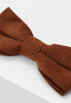 Only & Sons Herren ONSTBOX THEO Bow Tie & Einstecktuch Set - Cognac - Stilvolles Accessoire für besondere Anlässe -Only & Sons Geschäft b6a4f6f0e49c4bba8646f9d07078b197