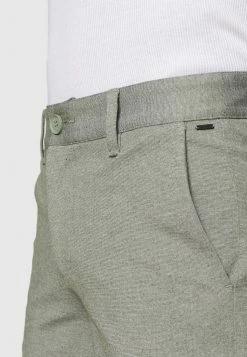 Only & Sons Herren ONSMARK - Chino Shorts in Olive Night - Bequeme Sommerhose für Herren -Only & Sons Geschäft bb3a6c9133b74f6cb18ff093aabd3aa3