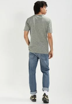 Only & Sons Herren ONSALBERT LIFE NEW - Basic T-Shirt in Seagrass - Modernes Design, Bequem & Langlebig -Only & Sons Geschäft c61ff1841a1e4d839b49c0afd7ba4f60