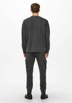 Only & Sons Herren Sweatshirt - Schwarz | Stilvolles & Bequemes Sweatshirt -Only & Sons Geschäft c65f439d12dd45a6a6db769e39597fe1