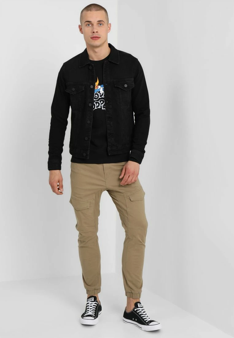 Only & Sons Herren ONSCOIN Jeansjacke in Black Denim - Moderne Jeansjacke für Herren 2 Only & Sons Herren ONSCOIN Jeansjacke in Black Denim - Moderne Jeansjacke für Herren – Bild 2