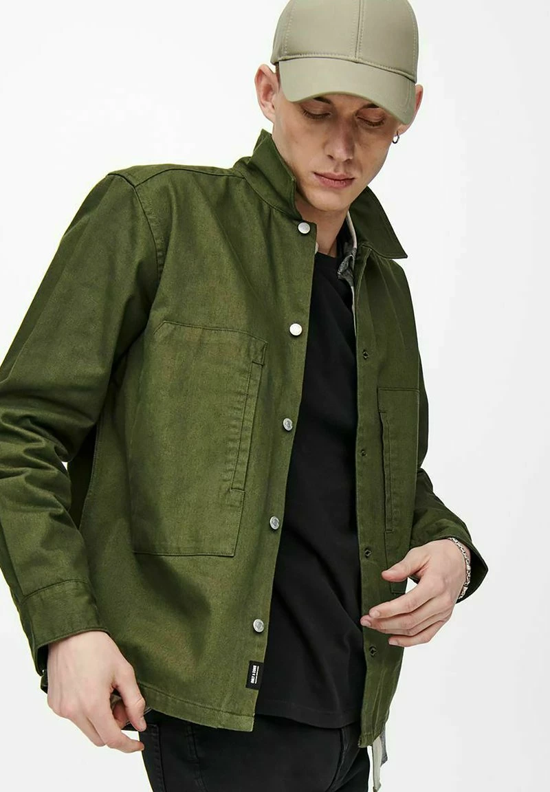 Only & Sons WORKWEAR Hemd Olive Night | Herren Freizeithemd | Modisches Herrenhemd 5 Only & Sons WORKWEAR Hemd Olive Night | Herren Freizeithemd | Modisches Herrenhemd – Bild 5
