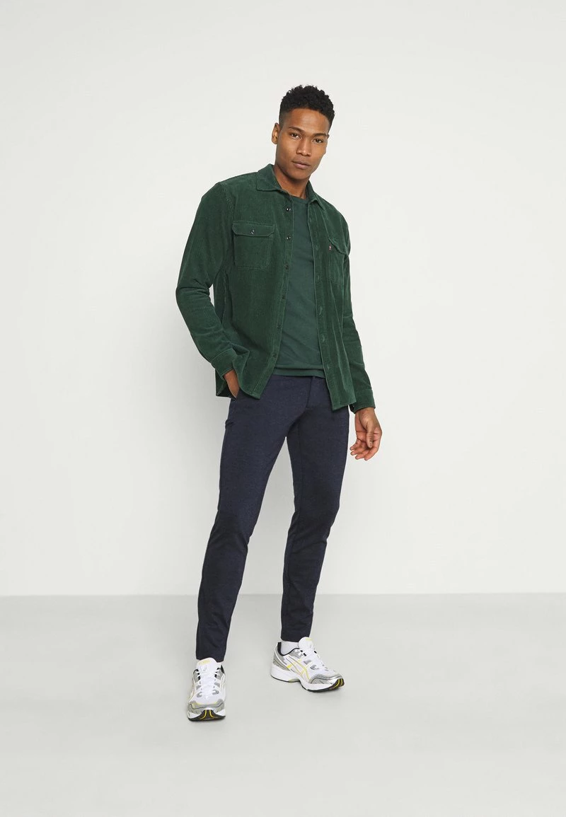 Only & Sons ONSMARK TAP PANT - Stoffhose Dress Blues für Herren | Elegante Hosen 2 Only & Sons ONSMARK TAP PANT - Stoffhose Dress Blues für Herren | Elegante Hosen – Bild 2