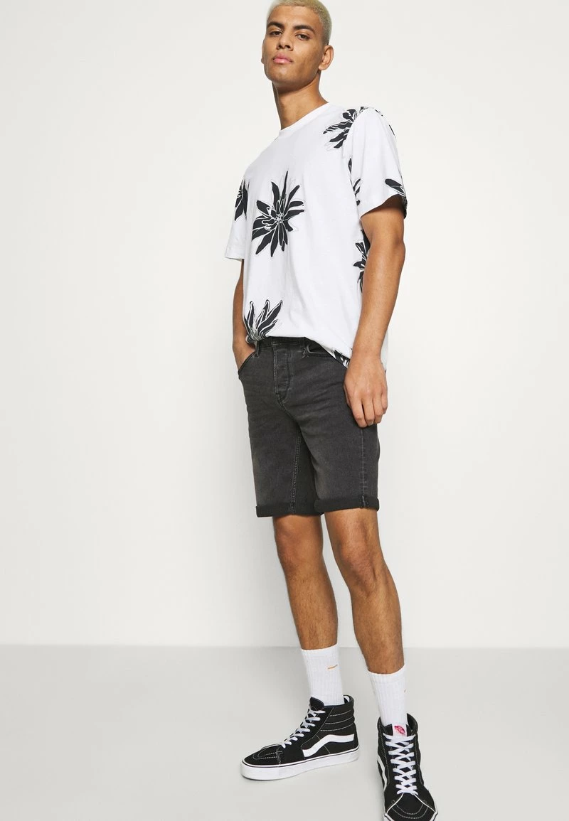 Only & Sons ONSPLY - Herren Jeans Shorts in Grau Denim | Bequem und stilvoll 5 Only & Sons ONSPLY - Herren Jeans Shorts in Grau Denim | Bequem und stilvoll – Bild 5