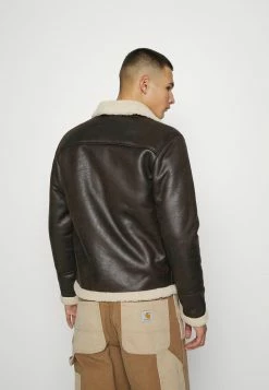 Only & Sons Herren ONSBEN AVIATOR Kunstlederjacke in Demitasse - Stilvolle Lederjacke für Herren -Only & Sons Geschäft d65a0e1b349f4cb2a4331d7374a0cbba