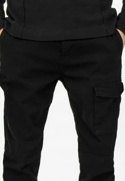 Only & Sons Herren Cargohose - Schwarz | Stilvolle Modetrends für jeden Anlass -Only & Sons Geschäft d77dd13972b64ab984d6ff7789f53ddd