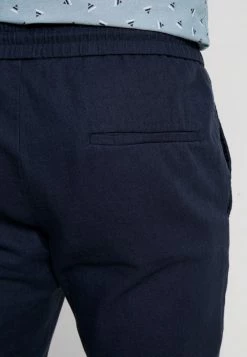 Only & Sons Herren ONSLINUS CROP - Stoffhose in Dress Blues | Elegante Hosen für Herren -Only & Sons Geschäft d7ef2677aa1741daa80addf513f30e57