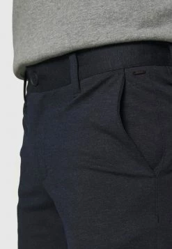 Only & Sons ONSMARK - Shorts - Dress Blues | Herren Chino Shorts für stilvolle Sommeroutfits 11 Only & Sons ONSMARK - Shorts - Dress Blues | Herren Chino Shorts für stilvolle Sommeroutfits -Only & Sons Geschäft d9c3ea4c91424a12890635811a59e37a