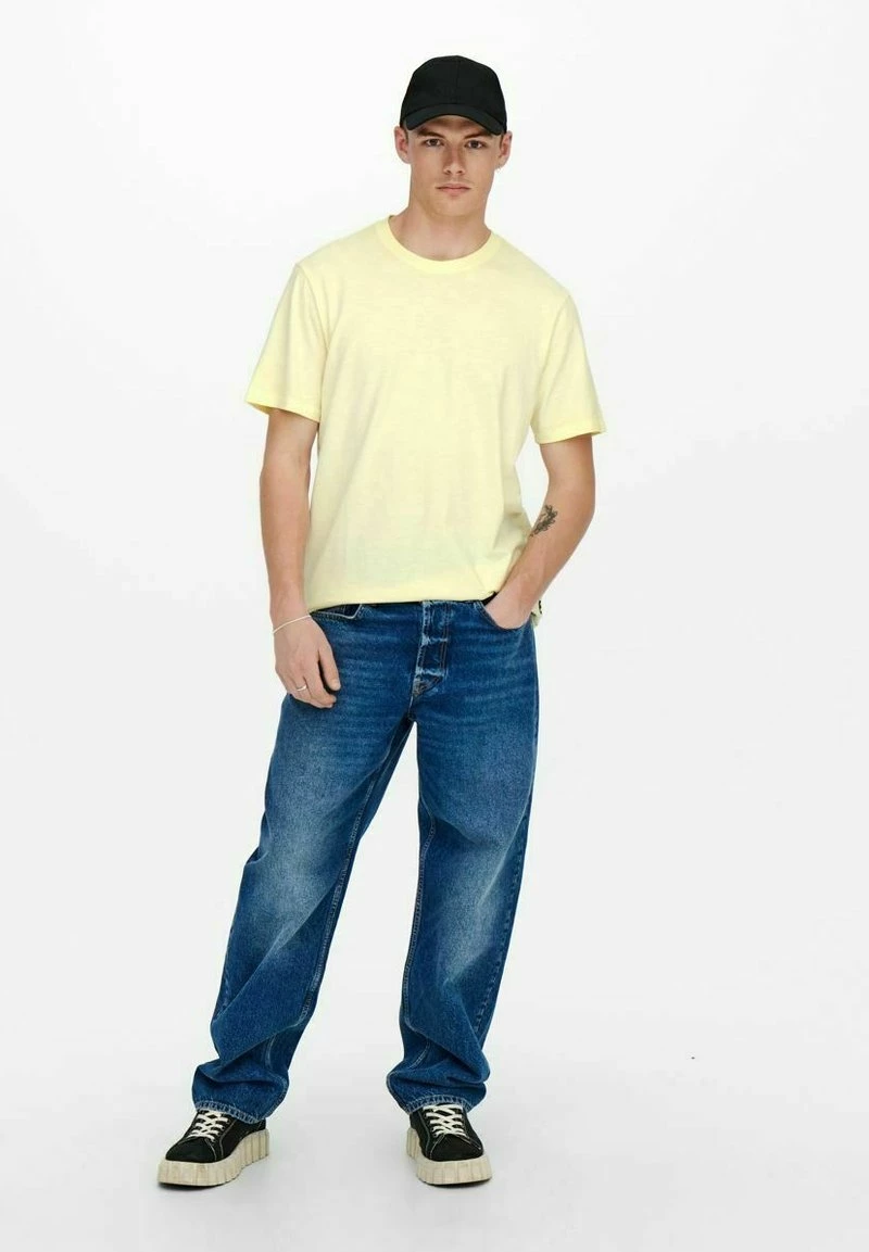 Only & Sons Herren ONSMILLENIUM LIFE WASHED - Basic T-Shirt in Custard 2 Only & Sons Herren ONSMILLENIUM LIFE WASHED - Basic T-Shirt in Custard – Bild 2
