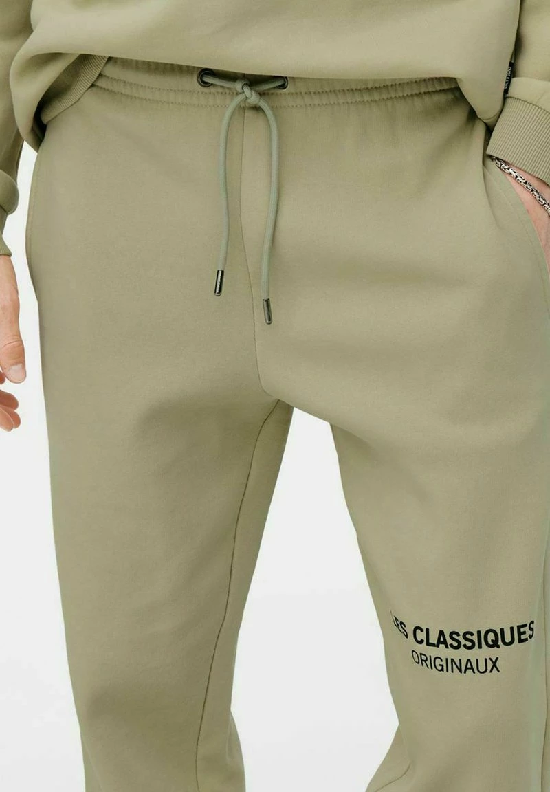 Only & Sons Herren Jogginghose - Pelican | Bequeme Freizeithose für Herren 4 Only & Sons Herren Jogginghose - Pelican | Bequeme Freizeithose für Herren – Bild 4