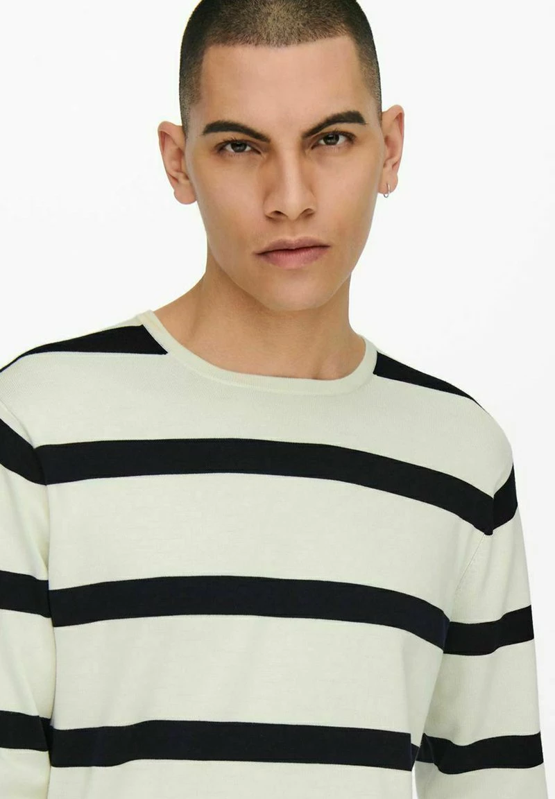 Only & Sons Herren Strickpullover - Star White | Modischer Herrenpullover | Warm & Bequem 5 Only & Sons Herren Strickpullover - Star White | Modischer Herrenpullover | Warm & Bequem – Bild 5