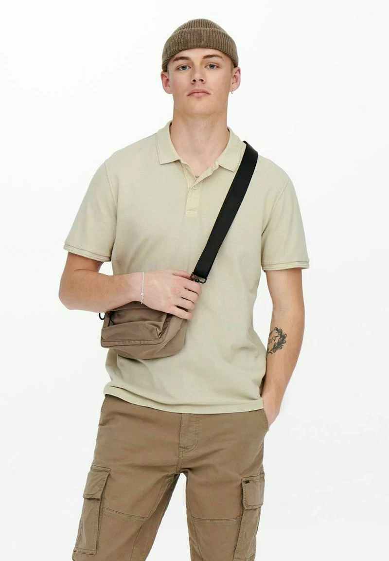 Only & Sons Herren ONSTRAVIS - Poloshirt - Silver Lining | Stilvolles Polo für Herren 1 Only & Sons Herren ONSTRAVIS - Poloshirt - Silver Lining | Stilvolles Polo für Herren