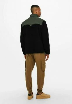 Only & Sons Herren SHERPA Fleecejacke - Schwarz | Warm & Stylisch 9 Only & Sons Herren SHERPA Fleecejacke - Schwarz | Warm & Stylisch -Only & Sons Geschäft e2667a5b64154ecc8f5fa6b222a36d09