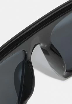 Only & Sons ONSSUNGLASSES UNISEX - Moderne Sonnenbrille in Schwarz -Only & Sons Geschäft e71fdc307dca47d19a059cc16b391283