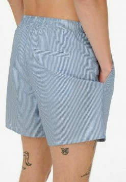 Only & Sons Herren Badeshorts - Quiet Harbor | Moderne Badehosen für den Sommer 6 Only & Sons Herren Badeshorts - Quiet Harbor | Moderne Badehosen für den Sommer -Only & Sons Geschäft ed4ea68dca8f4f9597d67a93e7b40c7d