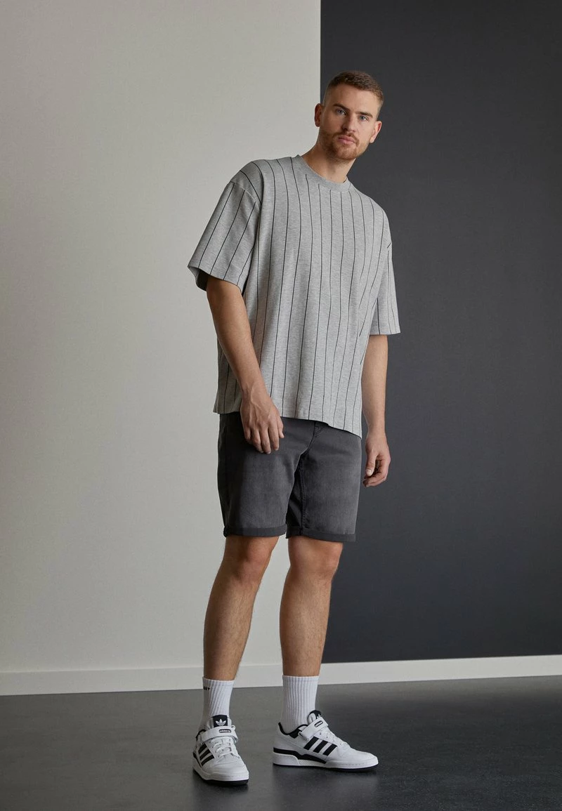 Only & Sons Herren ONSPLY - Jeans Shorts - Grau Denim für stilvolle Sommeroutfits 1 Only & Sons Herren ONSPLY - Jeans Shorts - Grau Denim für stilvolle Sommeroutfits