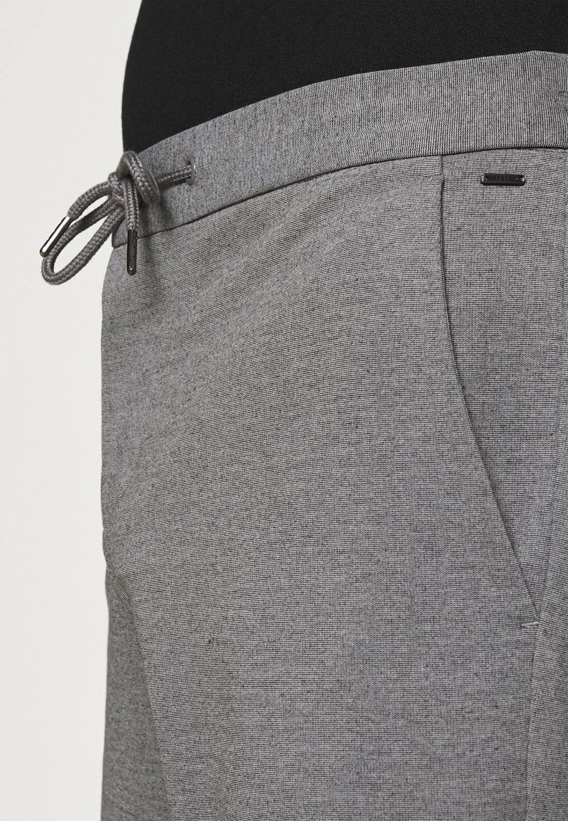 Only & Sons Herren ONSDION - Chino Shorts - Medium Grey Melange | Bequeme Freizeitshorts 5 Only & Sons Herren ONSDION - Chino Shorts - Medium Grey Melange | Bequeme Freizeitshorts – Bild 5