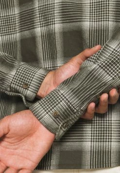 Only & Sons Herren ONSMAI LIFE STRETCH CHECK SHIRT - Hemd - Peat | Bequemes Freizeithemd | Modisches Design -Only & Sons Geschäft f965d59bb3854b7dac6e99ce971e06fc