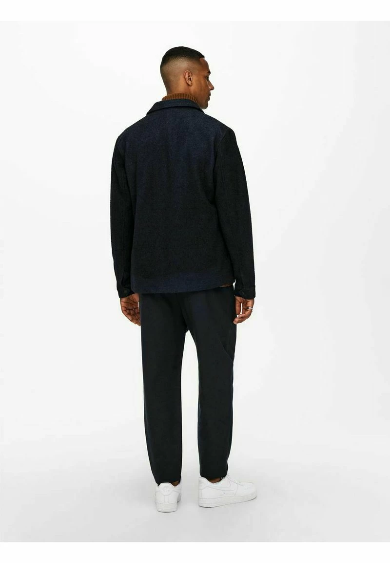 Only & Sons Herren Übergangsjacke - Leichte Jacke in Dunkelblau 3 Only & Sons Herren Übergangsjacke - Leichte Jacke in Dunkelblau – Bild 3