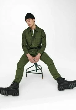 Only & Sons Herren ONSLOOM - Jeans Slim Fit - Olive Night | Moderne Passform & stilvolles Design -Only & Sons Geschäft fa72f39a817d4803a3bcf5c2364409f3