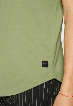 Only & Sons ONSMATT LIFE LONGY TEE - Basic T-Shirt für Herren in Oil Green -Only & Sons Geschäft fc43b07c694046ce9012ae6c039e56cf