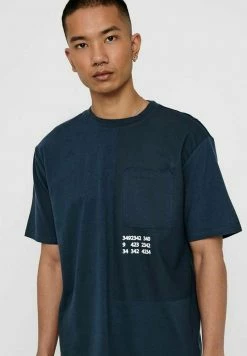 Only & Sons T-Shirt Print - Dress Blues | Herren | Bekleidung/T-Shirts & Polos/T-Shirts print 9 Only & Sons T-Shirt Print - Dress Blues | Herren | Bekleidung/T-Shirts & Polos/T-Shirts print -Only & Sons Geschäft ff7789dffd224b6c947bd65618bd0f98